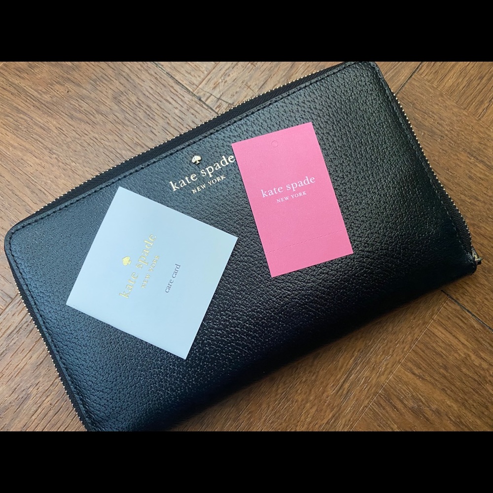 Kate spade black travel wallet